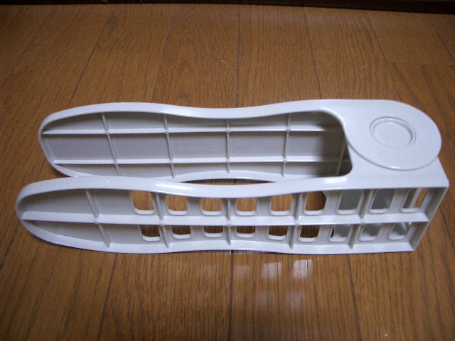 日本製　シューズストッカー　靴ホルダー