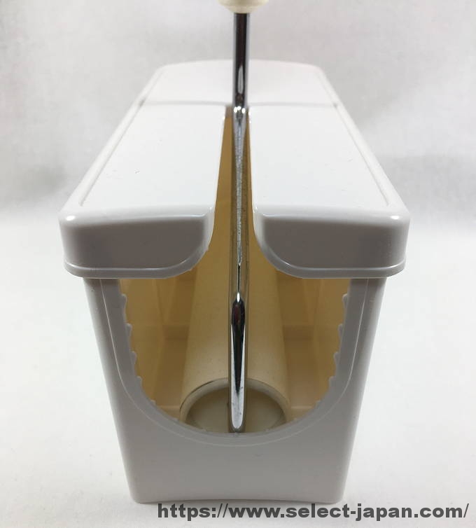 コロコロが倒れない 日本製粘着ロールスタンドケースをセリアで購入 Select Japan Closet