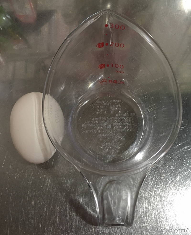 イノマタ化学工業　計量カップ　熱湯　赤文字　日本製　made in japan　なるほど計量カップ