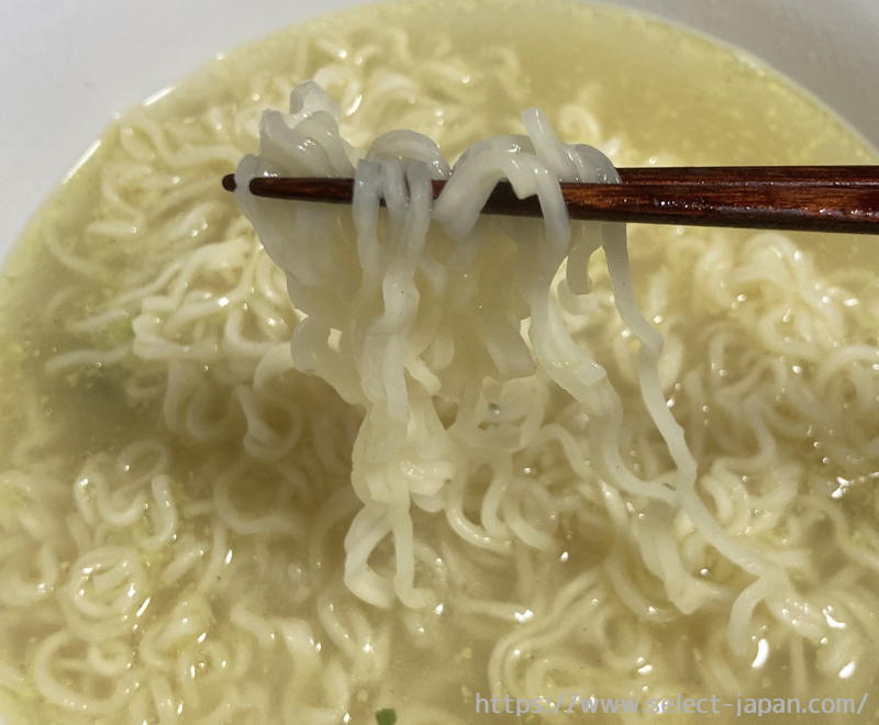 国内産　小麦粉　ラーメン　さくらい　しお　桜井食品　日本産　パーム油　植物油　たん白加水分解物　無添加